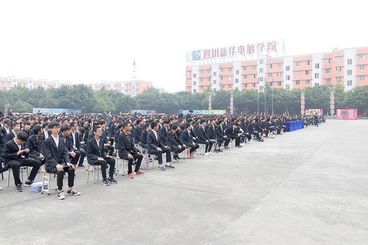 消防演練進(jìn)校園，為新華學(xué)子撐好防護(hù)傘