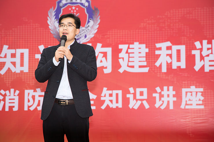 消防演練進(jìn)校園，為新華學(xué)子撐好防護(hù)傘