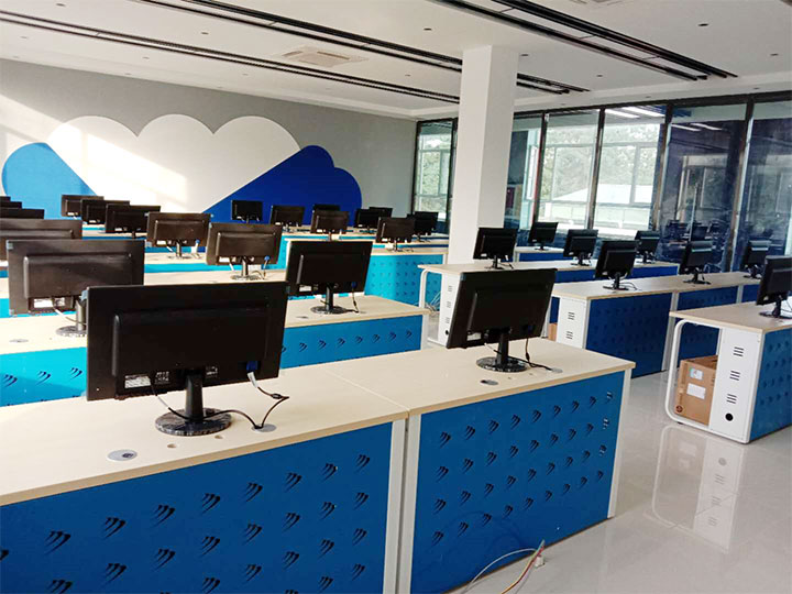 新華互聯(lián)網(wǎng)科技強(qiáng)勢入駐華北區(qū)，助推內(nèi)蒙古互聯(lián)網(wǎng)產(chǎn)業(yè)發(fā)展