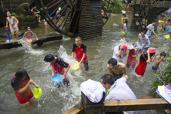 IT夏令營(yíng)，快樂和成長(zhǎng)與我們同行