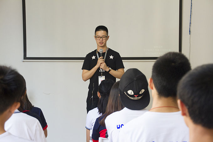 IT夏令營(yíng)，快樂和成長(zhǎng)與我們同行