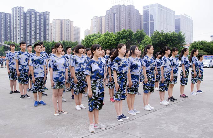 我院2016秋季軍訓(xùn)大片已拉開序幕！