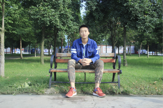 周詩(shī)喻：來(lái)新華，就是為了技能+證書