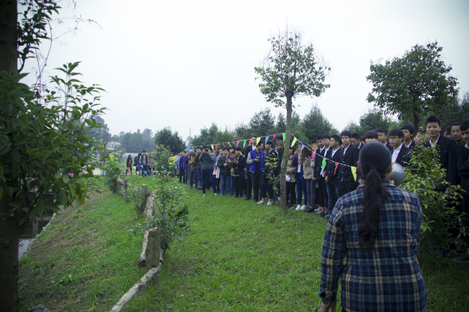 四川新華受邀參加農(nóng)村電子商務(wù)產(chǎn)業(yè)融合研討交流會