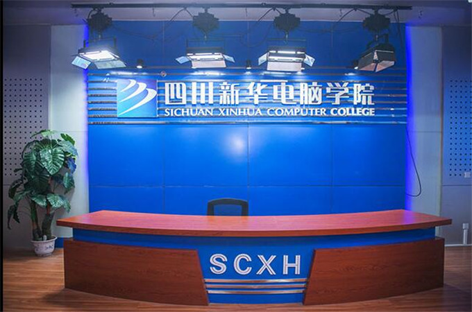 競技時代CEO李金龍老師已抵蓉，下午開講！