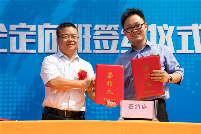 校企合作，玩轉(zhuǎn)新華學(xué)子職場(chǎng)未來(lái)