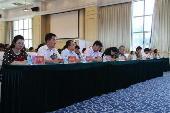 強強聯(lián)合，迎來電競教育的春天