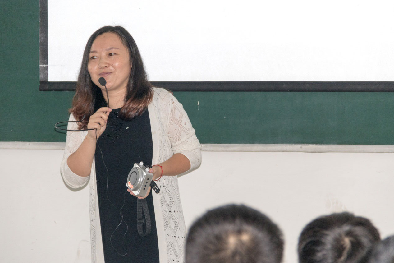 近距離接觸互聯(lián)網(wǎng)電商企業(yè)CEO、探索未來發(fā)展路