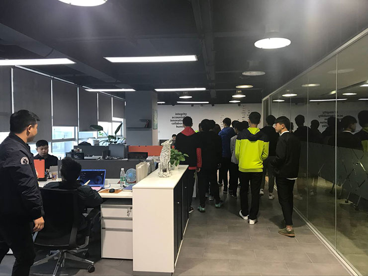 四川新華學子企業(yè)行：走進四通瑞坤有限公司