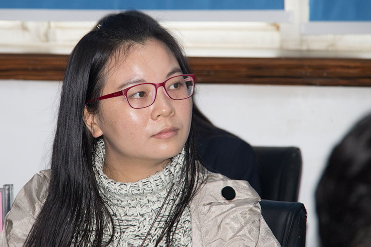 我院舉辦畢業(yè)生答辯會，隆重邀請家長前來旁聽