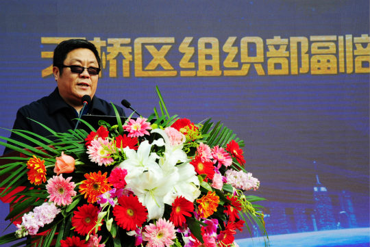 校企合作謀發(fā)展，人才搶定譜新篇