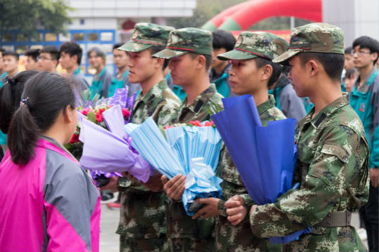 四川新華電腦學(xué)院:2018春季素質(zhì)拓展訓(xùn)練圓滿落幕