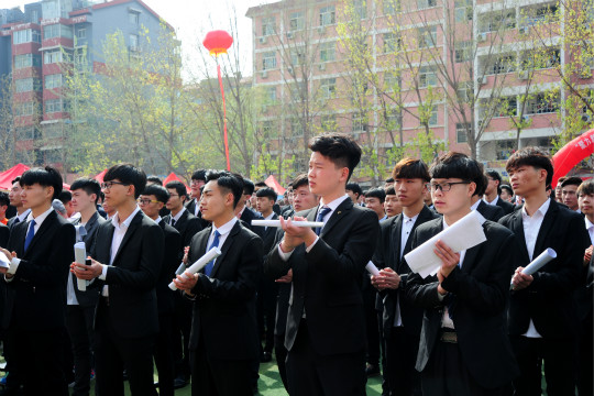 新華互聯(lián)網(wǎng)科技專(zhuān)業(yè)升級(jí)永不止步