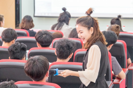 無實戰(zhàn)，不電商！“新華 · 瀾庭集杯”培訓(xùn)會強勢開啟