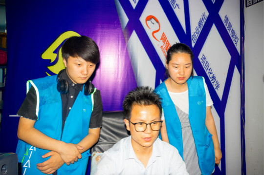 四川新華·瀾庭集杯電商技能大賽如火如荼開(kāi)展進(jìn)行中