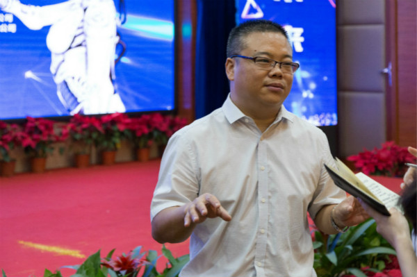 四川新華電腦學(xué)院2018新專業(yè)發(fā)布會震撼開啟