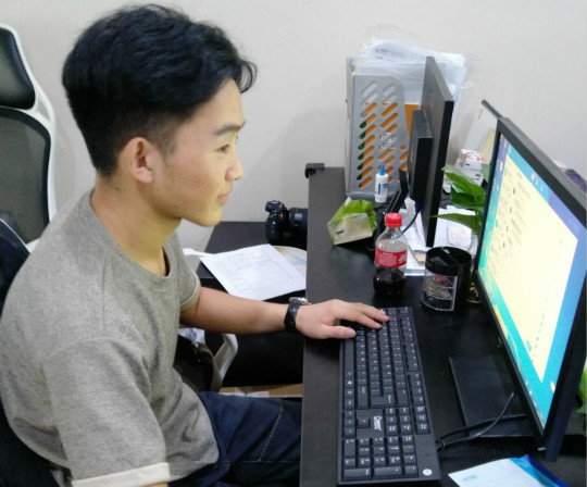 他用前半生讀懂了我，我用后半生贈(zèng)你們歲月靜好