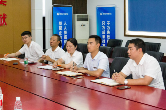 VR師資培訓(xùn)戶外拓展訓(xùn)練我們是認(rèn)真的