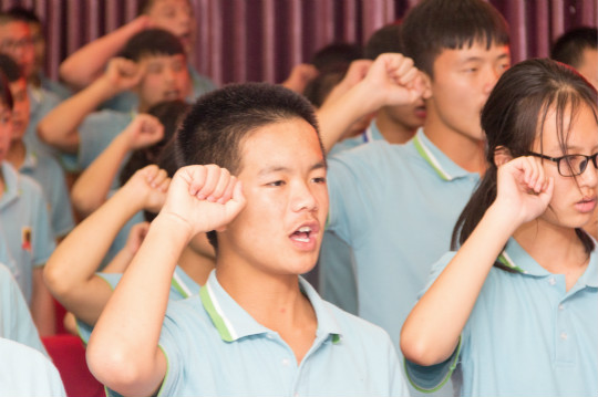 四川新華電腦學(xué)院2018年秋季第一批新生開班典禮隆重舉行
