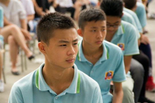 十年歸來(lái)，仍是少年 新華教育三十周年華誕之際榮譽(yù)校友齊聚母校