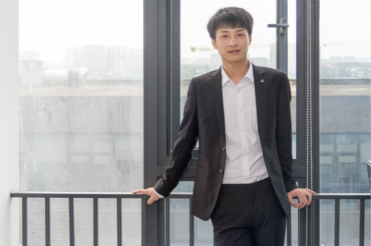 留住所有時(shí)間變美好，變成自己的英雄