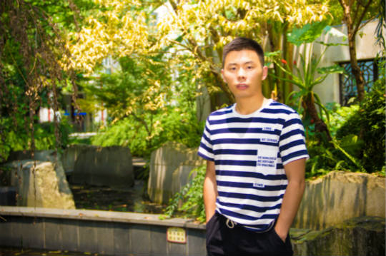 一條路走到底，用一顆創(chuàng)業(yè)赤子心來成全自己