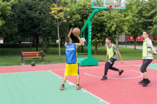 四川新華趣味運動會喜迎第34個教師節(jié)