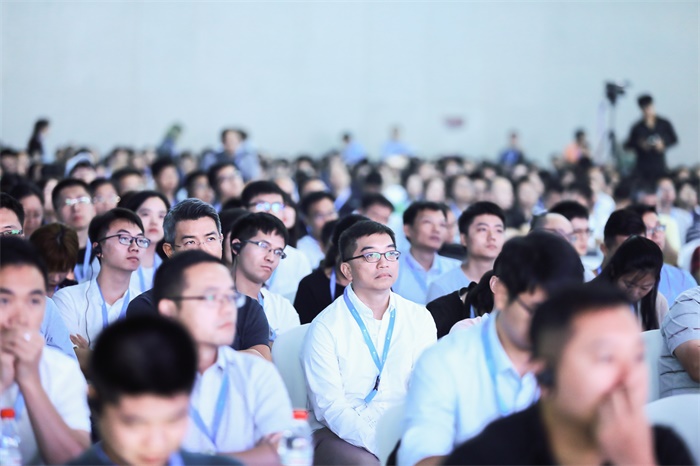 新華出席2018年ACAA教育峰會，并榮獲“精誠合作獎”