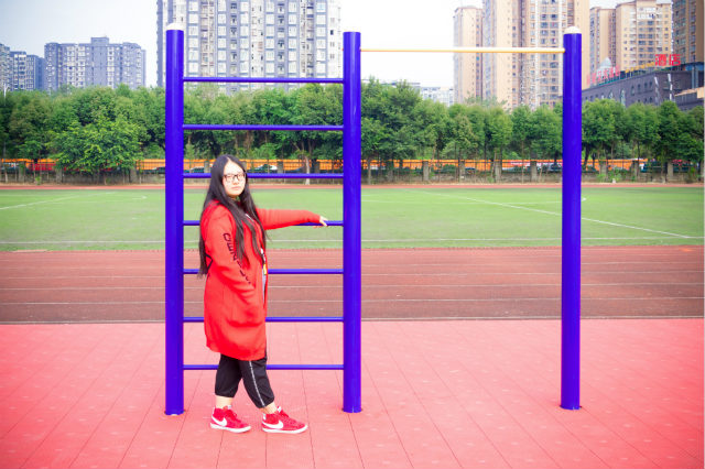 成長(zhǎng)路上，指夢(mèng)為馬，不負(fù)韶華