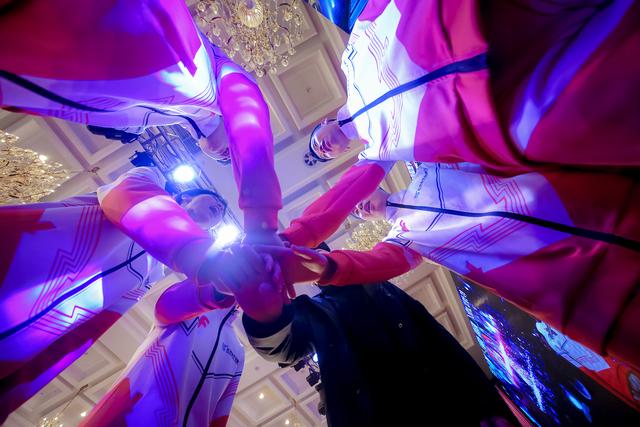 “新華互聯(lián)網(wǎng)杯”XCG英雄聯(lián)盟爭霸賽全國總決賽見證榮耀誕生！