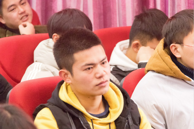 老師來了——共享時(shí)代蜜芽寶貝為學(xué)電子商務(wù)你指點(diǎn)迷津