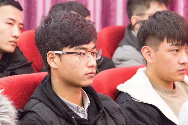 老師來了——共享時(shí)代蜜芽寶貝為學(xué)電子商務(wù)你指點(diǎn)迷津