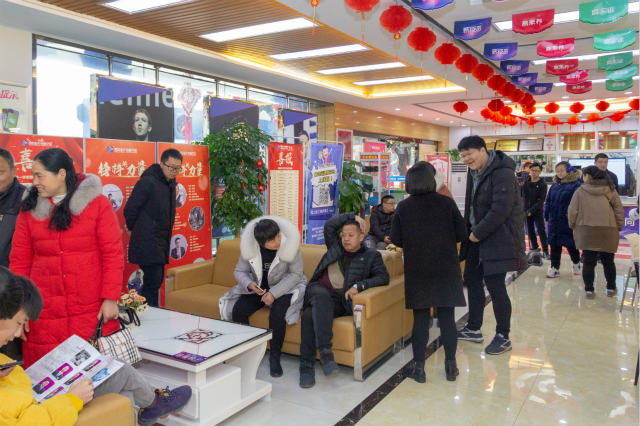 四川新華春季招生火熱進行中！搶占好專業(yè)拼人品的時候到啦！