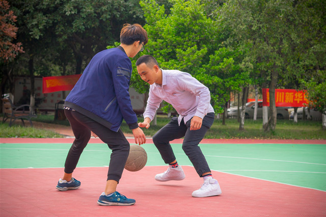 打工太辛苦，選擇新華學技能，命運能否改變？