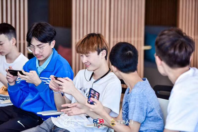 「電競(jìng)少年 C位出道」韓國(guó)游學(xué)“超凡之旅”了解下？