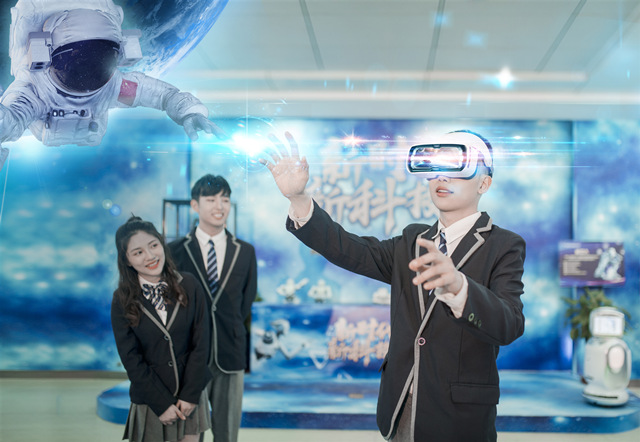 高考完報(bào)啥專(zhuān)業(yè)好？為什么要選VR+AR建筑表現(xiàn)大師？