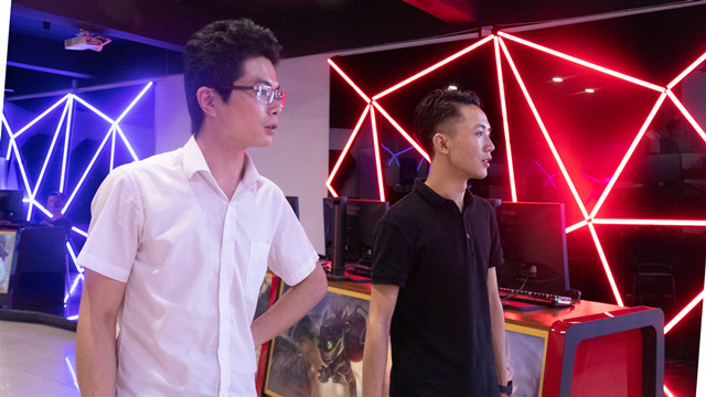 嘗試做更好的自己|四川新華成功學(xué)子報(bào)告會(huì)