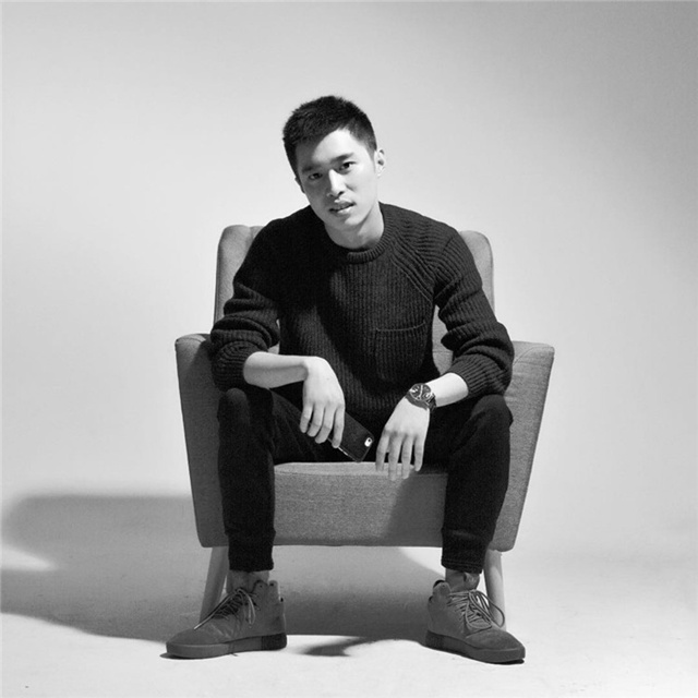 【讓蝴蝶飛過滄?！坎┞動谛氯A，耀眼于藍(lán)天