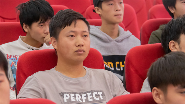 智聯大咖走進四川新華：2019互聯網人才就業(yè)前景大好！