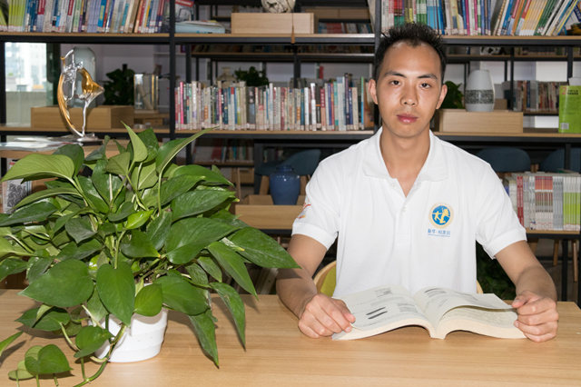 天道酬勤，未來可期 