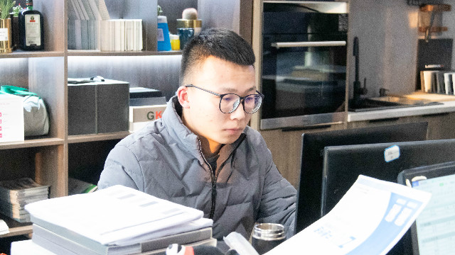 那些從新華畢業(yè)的學(xué)生，如今怎么樣了？