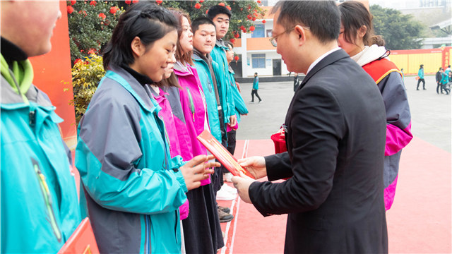 直擊優(yōu)生優(yōu)干表彰大會，與榜樣同行！