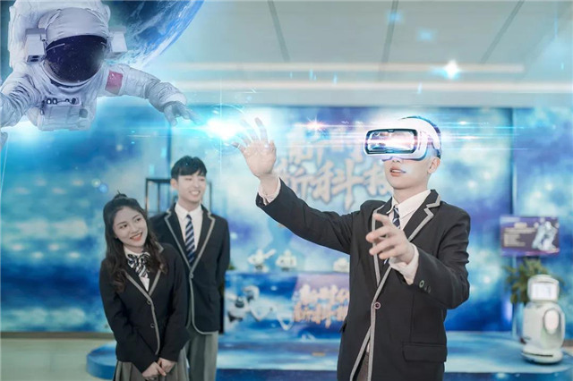 校園科技觀摩日重磅來(lái)襲！