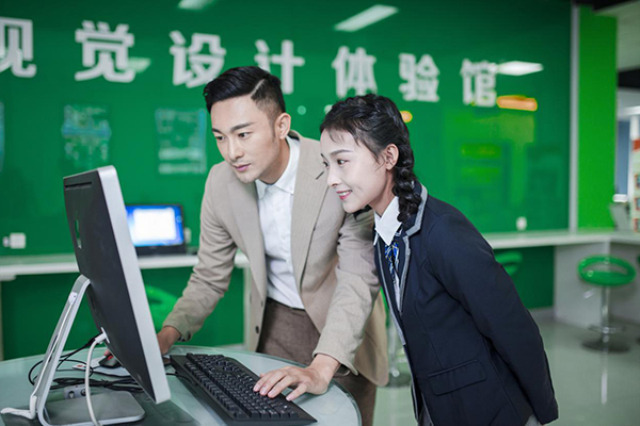 【媒體關(guān)注】新華發(fā)放百萬補(bǔ)貼金