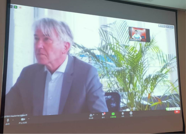 對(duì)標(biāo)國(guó)際 賦能數(shù)字化！新華學(xué)子即將赴國(guó)際舞臺(tái)參加比賽