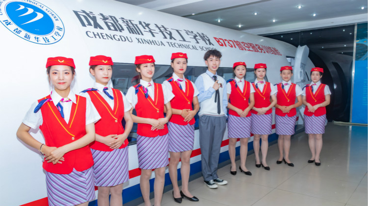 航空服務(wù)與高級(jí)行政專業(yè)未來(lái)發(fā)展前景怎么樣？