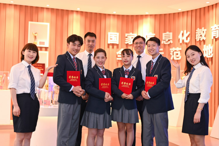 校企合作，共育互聯(lián)網(wǎng)杰出工匠