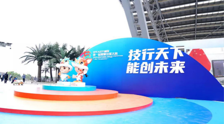 兩會速遞 | 暖心，讓每個孩子都有人生出彩的機會！