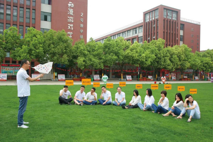 中國東方教育與央視頻再度攜手，才聚東方，職等你來！