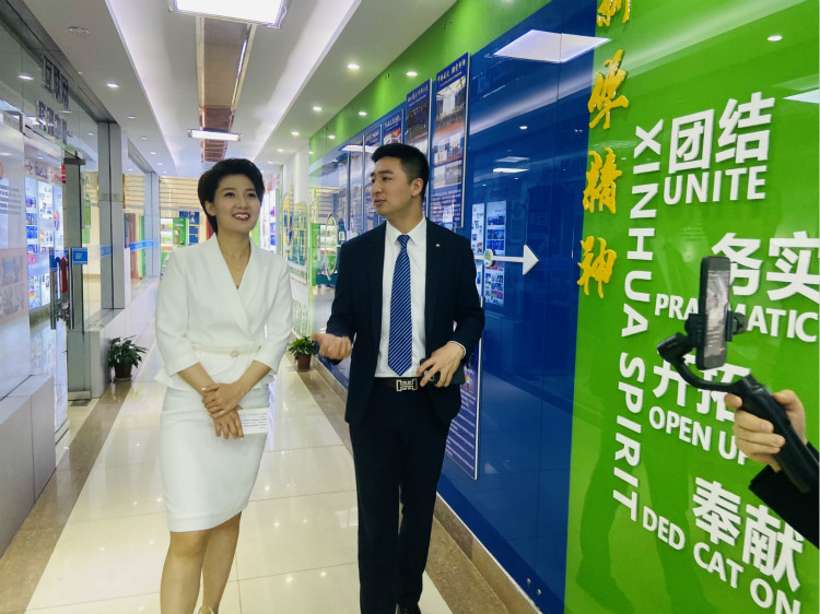 四川新華電腦學(xué)院雙選會(huì)現(xiàn)場，人才爭奪戰(zhàn)正式打響！